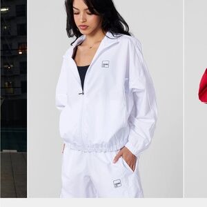 W561 FLASH WINDBREAKER